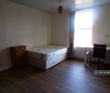 7 bedroom terraced house to rent - Photo 4