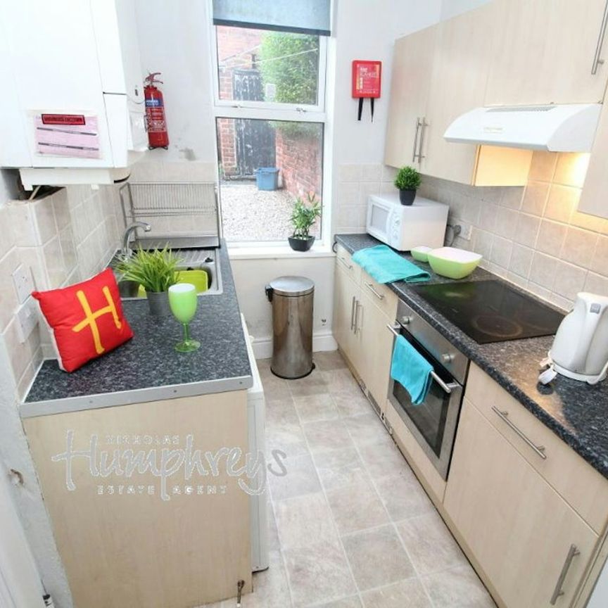 Crookes, Sheffield, S10 - Photo 1