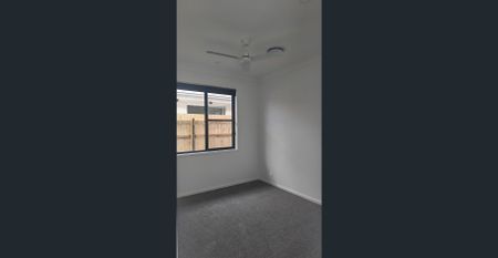 Brand New Spacious Family Home! Peaceful & Convenient!Pets upon application! - Photo 5