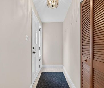 For Lease - 274 Elmwood Avenue, Toronto, Ontario - Photo 6