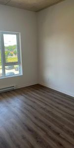 2 CH - 1 SDB - Terrebonne - $2,100 /mo - Photo 4