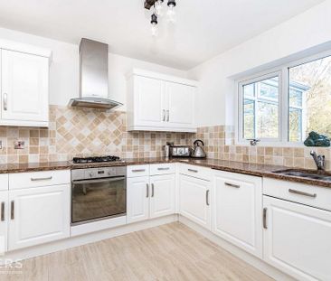 1 bedroom detached bungalow to rent - Photo 2