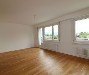 Wohnen im Fürstenrain - moderne 3-Zimmer-Dachwohnung in Oberwil - Photo 6