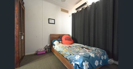 Fully Fenced 3x1 Home - Photo 4