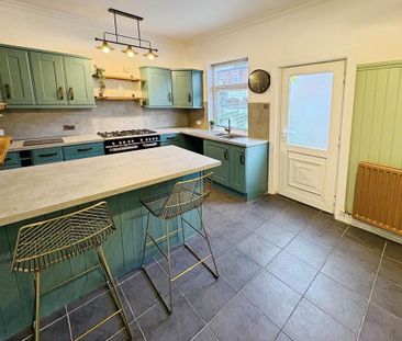 2 bedroom terraced house to rent - Photo 4