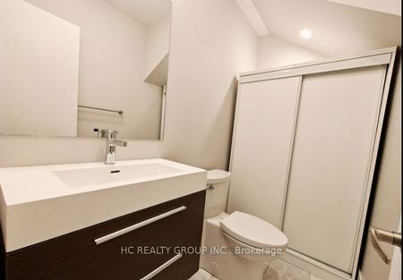 For Lease - 270 Davenport Road Unit# Unit 11, Toronto, Ontario - Photo 5