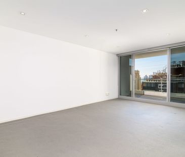 Ikon - 1 Bedroom Apartment with Carspace - Photo 2