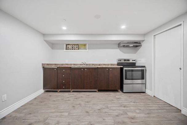 For Lease - 199 Allen Street Unit# Bsmt, Waterloo, Ontario - Photo 1