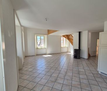 Charmants et lumineux appartements à louer à Sonvilier - Photo 3