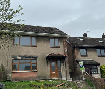 3 bedroom semi-detached house to rent - Photo 6