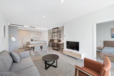 Amira Residences - Fully Furnished + 3 Months Free Internet! - Photo 2