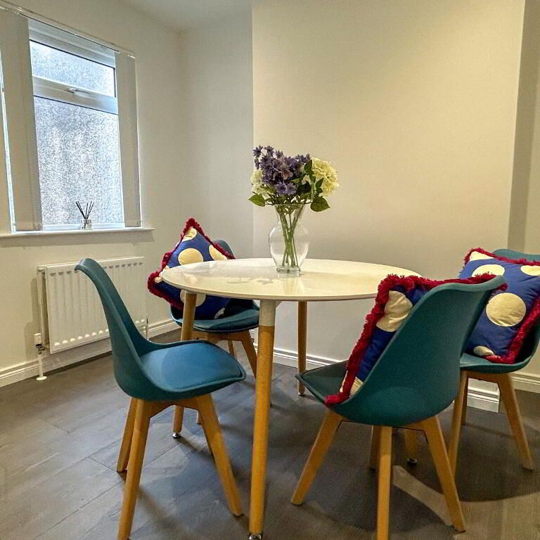 8 Windsor Drive, Belfast, BT9 7FH - Photo 1