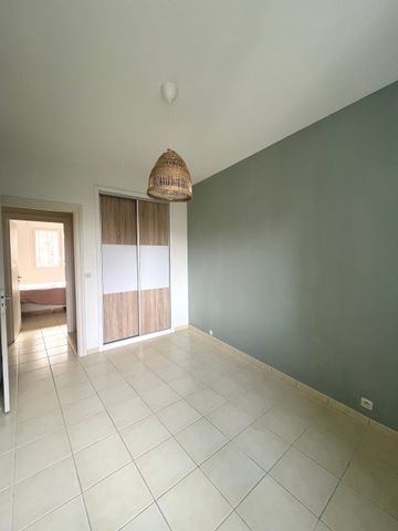 Location Appartement 3 pièces 76m² ST BRIEUC 22000 - Photo 4