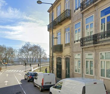 Apartamento T1 Alexandre Herculano com Varanda - Photo 6