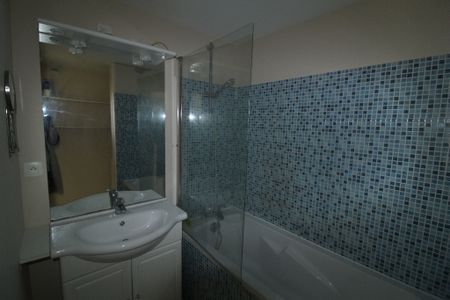 Location Appartement 2 pièces 53m² - Photo 4