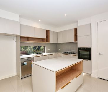 3/3 Roderick Street, Doncaster East - Photo 2