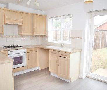 2 bedroom terraced house to rent - Photo 2