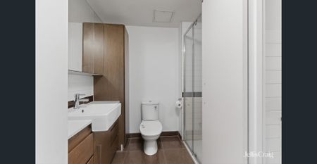 Ground-Floor Living in the Heart of Carnegie - Photo 3