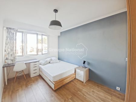Location Appartement 5 pièces 87m² - Photo 4