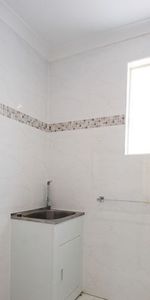 Conveniently located - Photo 4