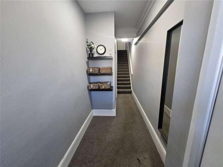 Brighton Road, Purley, Surrey, CR8 - Photo 5