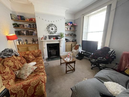 4 bedroom house share to rent - Photo 1