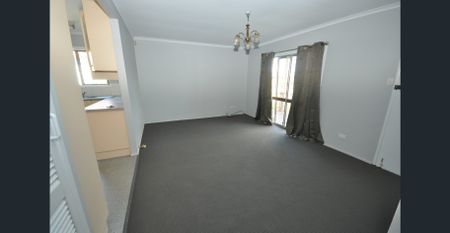 A RARE find!! This home has 4 Bedrooms!! - Photo 3