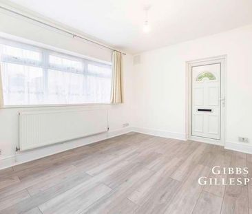 Headstone Lane, Harrow, HA3 - Photo 1