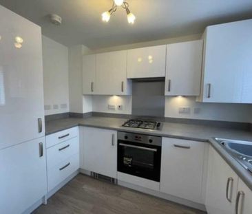 2 bedroom semi-detached house to rent - Photo 6