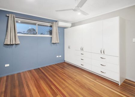 8 Birun Street, Woodridge QLD 4114 - House For Rent | Domain - Photo 2