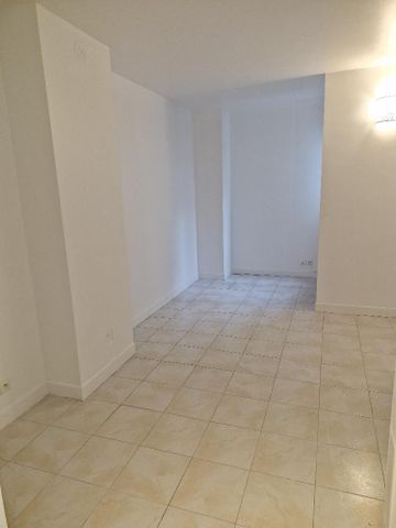 A LOUER STUDIO 17.57m² 92200 NEUILLY SUR SEINE - Photo 3