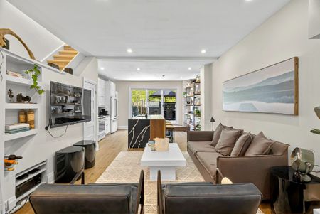 For Lease - 143 Parkmount Road, Toronto, Ontario - Photo 5