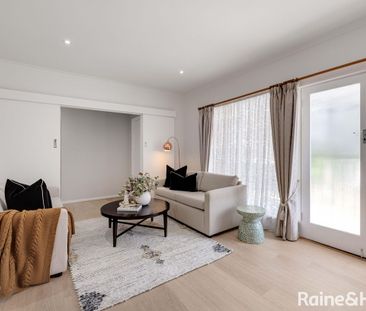 Immaculately Presented Home with Convenient Amenities - Photo 2