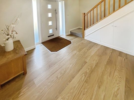 Woodland Avenue, Hutton, CM13 - Photo 1