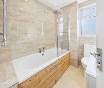 Leigh Road, Worsley, M28 - Photo 3