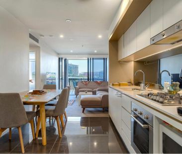 Charming Urban Living in South Brisbane - Photo 6