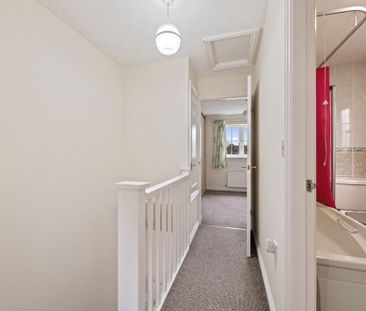 2 bedroom semi-detached house to rent - Photo 6