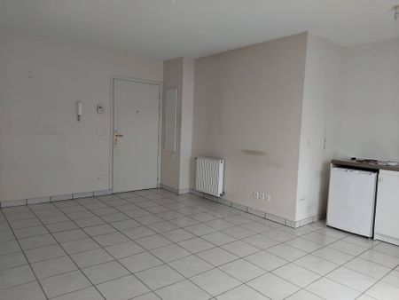 Appartement 2 pièces - 69400 Villefranche-sur-Saône - Photo 4