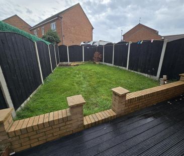 3 bedroom house to rent - Photo 3