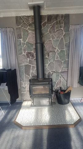 Sunny warm home - Photo 4