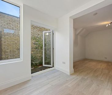 2 bedroom ground floor flat to rent - Photo 2