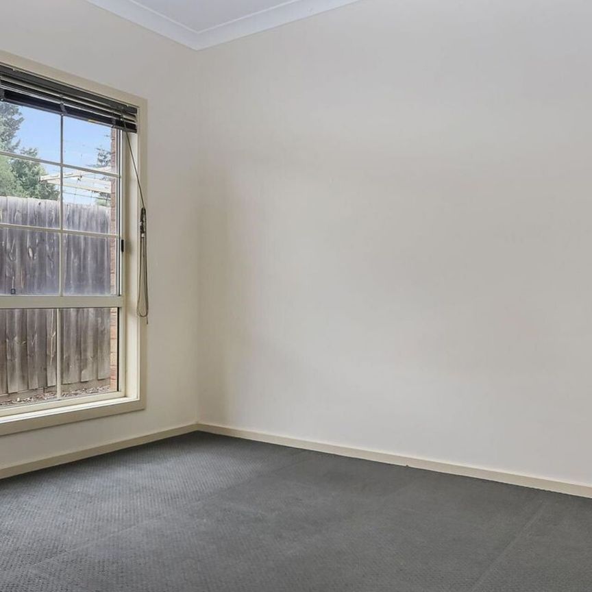 8A Melton Close, Werribee. - Photo 1