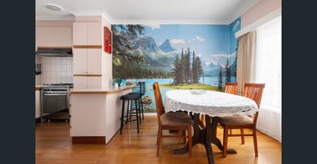 Spacious Family Home in a Convenient Reservoir Locale - Photo 2