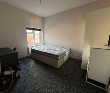 Clovelly Road, SO14 - Photo 4