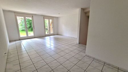 Quiet, bright and spacious - Photo 2