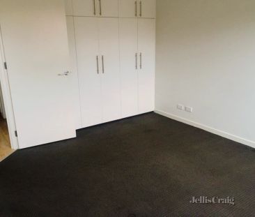 2 Bed, 2 Bath - Photo 5