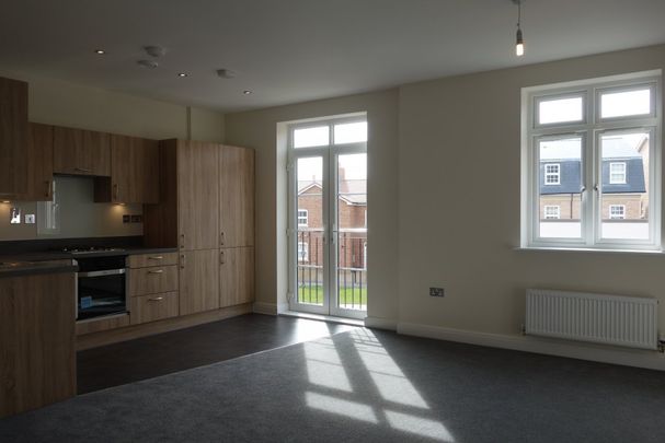 2 bedroom Apartment to rent - Photo 1