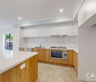 22 Zoe Lane, Officer - Photo 6