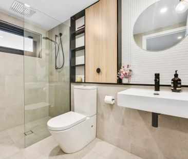 STYLISH TWO BEDROOM LIVING IN PRIME CHELTENHAM LOCATION - Photo 5