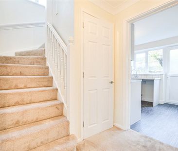 A three bedroom detached family home with an integrated garage and ... - Photo 6